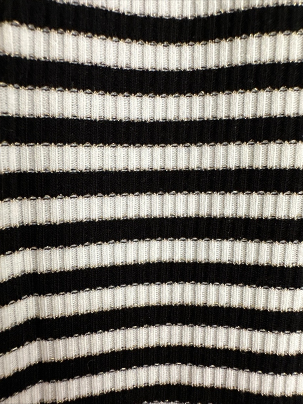 Loft ribbed VNeck Top - Picture 4 of 4